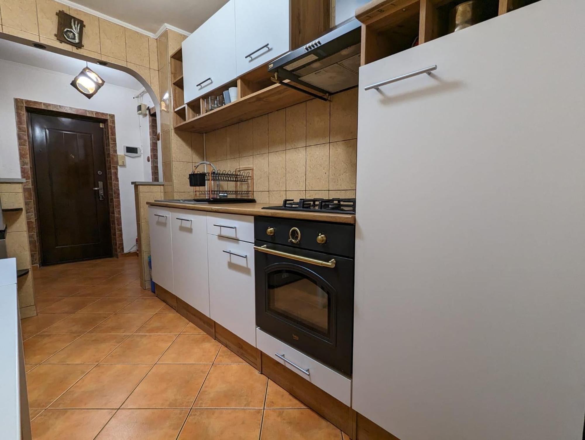 Modern Oasis With A Cozy Fireplace Your Stylish Apartment Minutes From Downtown Bukarest Eksteriør billede