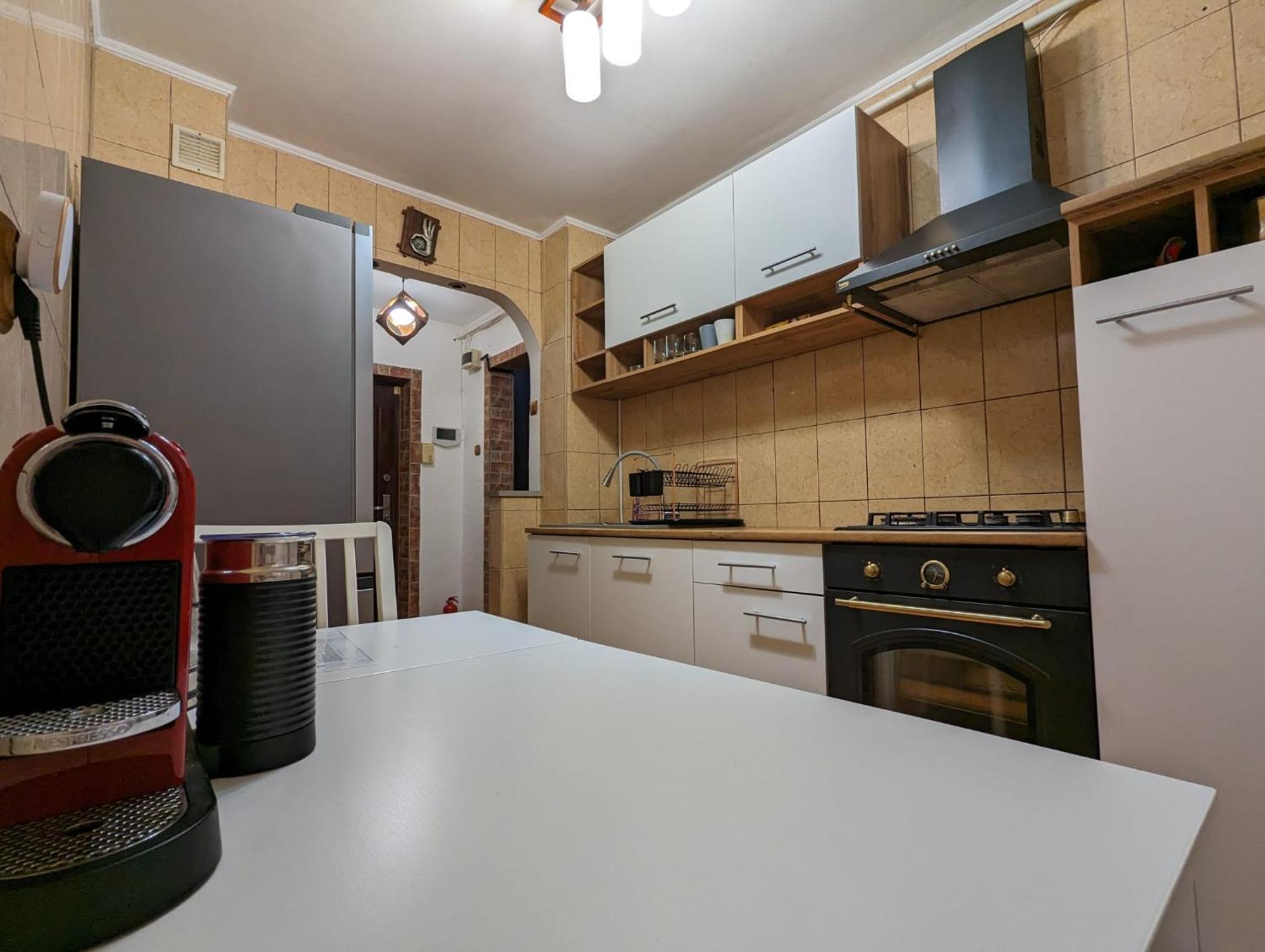 Modern Oasis With A Cozy Fireplace Your Stylish Apartment Minutes From Downtown Bukarest Eksteriør billede